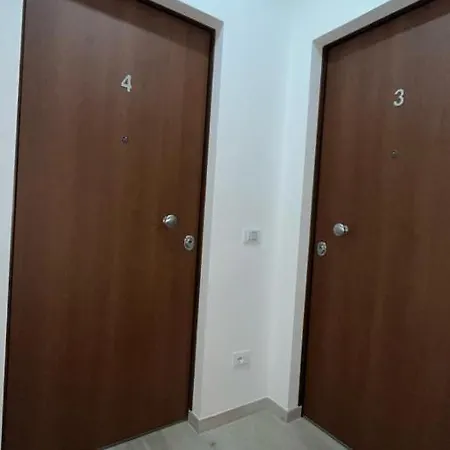 Metroaparthotel *